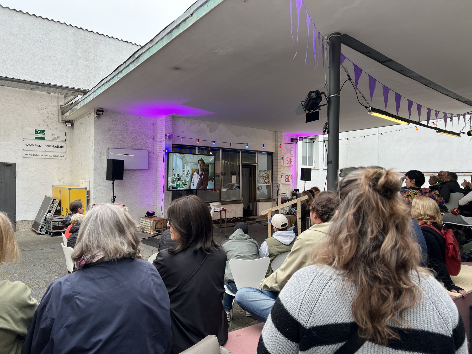 Open-Air-Screening an der Kulturtankstelle